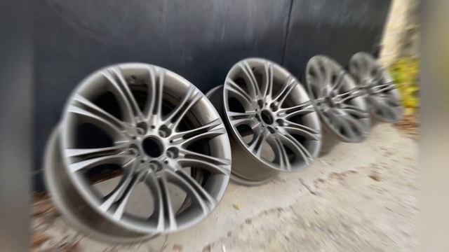 BMW R18  135 style wheels powder coating. Graphite gray . Full wheels restoration sandblasting.