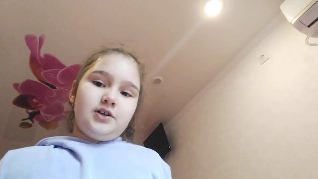 делаю дракона из бумаги 1 часть # дракон на руку# дракон из бумаги смотреть онлайн