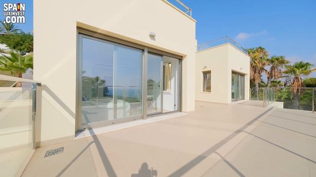 ?2180000€/Элитная недвижимость в Испании/Элитные виллы в Испании/Вилла у моря в Морайре/Коста Бланк смотреть онлайн