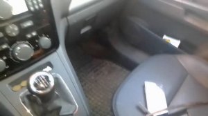 Замена резинок щеток стеклоочистителя (дворников) Opel Zafira B