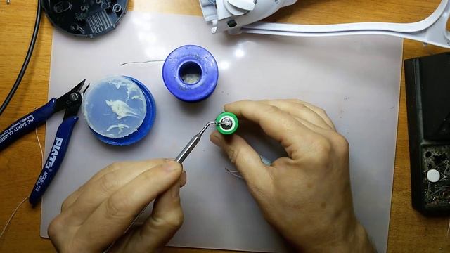Переделка фонарика под 18650 смотреть онлайн
