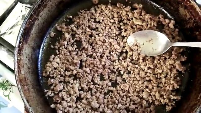 Начинка дя пирожков № 1. Мясная с зеленью и рисом. смотреть онлайн