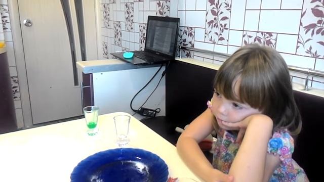 Интересный опыт для ребёнка. Делаем вулкан дома смотреть онлайн