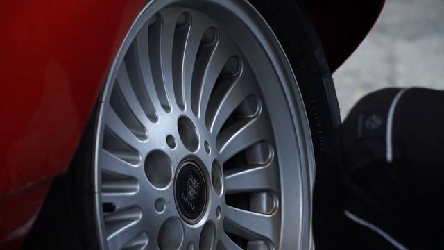 ГОНКИ НА СТАРИННЫХ АВТОМОБИЛЯХ, репортаж из ФРАНЦИИ | Серия 1 | Ралли Монте-Карло 2019 смотреть онлайн