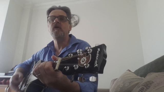 New Zealand man sings Turkish song Arkadaşım Eşek By Barış Manço смотреть онлайн