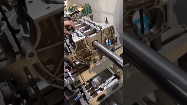 Ремонт блока цилиндров Ford eco boost turbo 1.5 1.6 с усилением. Гильзовка блока эко буст смотреть онлайн