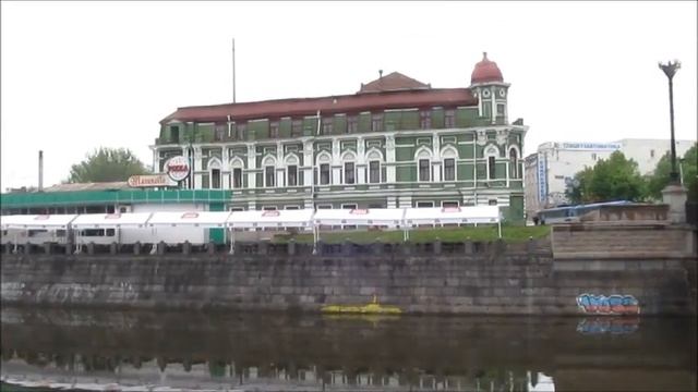 Подводная лодка в реке Лопань Харьков Причал Ласточка Kharkov смотреть онлайн