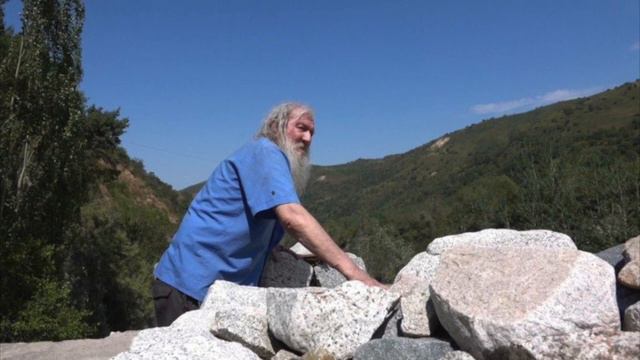 Ведь часто мы живем не замечая, куда идти и как исправить путь, а в юности бежим и все мечтаем, ч.. смотреть онлайн