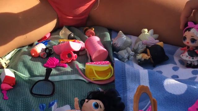 1 Часть НОРА ИГРАЕТ С КУКЛАМИ LOL!!! НОРА ИДЁТ НА МОРЕ!!! смотреть онлайн