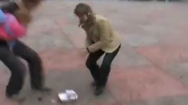 Умка и Броневик - Своим чередом смотреть онлайн