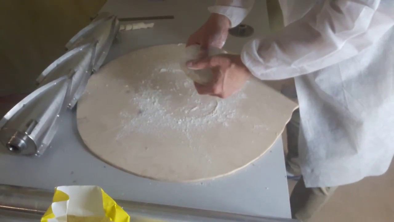 НОЖ КРУАССАНЫ ЛАККК РУЧНАЯ НАРЕЗКА смотреть онлайн