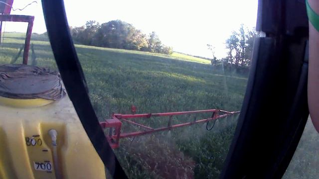 ОПРЫСКИВАЕМ ПШЕНИЦУ ОТ ПЬЯВИЦЫ!