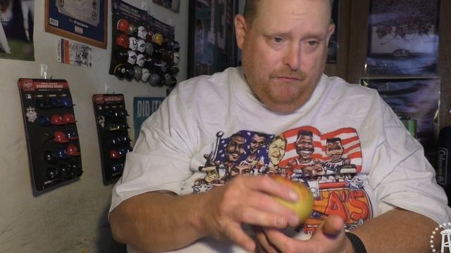 Frank's Fruit Review Honey Crisp Apple смотреть онлайн