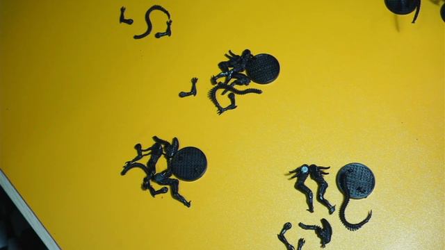 Xenomorph assembly. Aliens: Another Glorious Day in the Corps by Gale Force Nine. смотреть онлайн