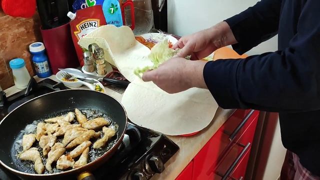 Ролл а-ля цезарь. Готовлю дома. Быстро и вкусно. смотреть онлайн