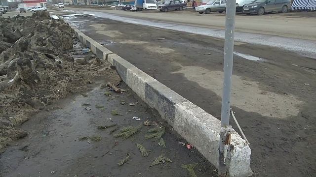 💩 На площади в Центре Земетчино. 2019 год. смотреть онлайн