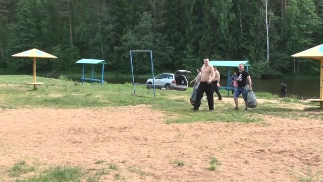 чистим пляж в Бокситогорске  Divers Club Okey