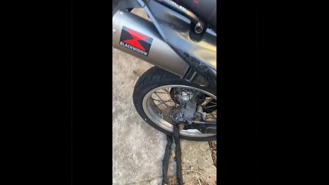 Suzuki Dr125sm Black widow aftermarket exhaust before and after смотреть онлайн