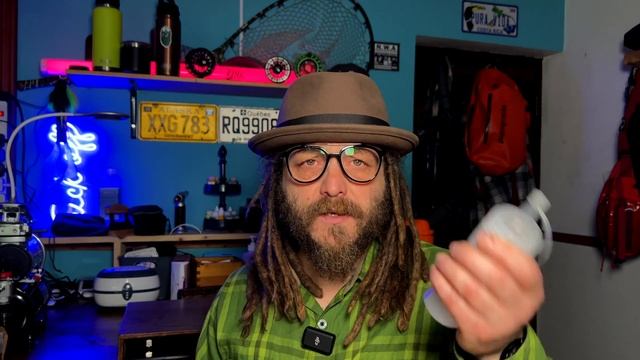 Airbrush & flies смотреть онлайн