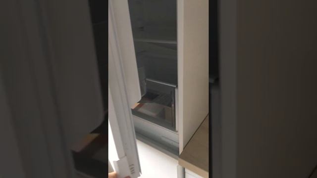 Маленькая кухня со встроенным холодильником. Отзыв о компании Мосальфапик. смотреть онлайн