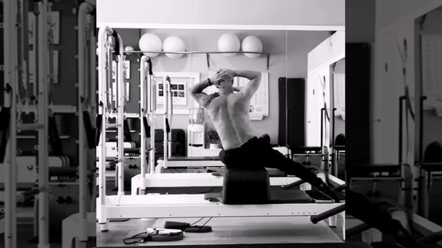 Pilates reformer workout. Studio Pilates Lugo. Musculos oblicuos смотреть онлайн