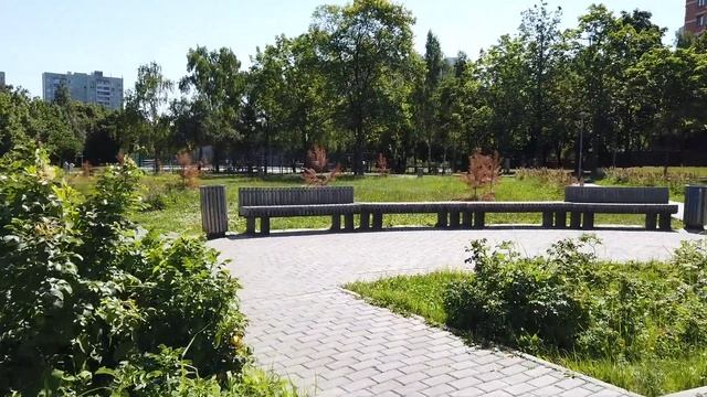 Московские дворики: спальные районы смотреть онлайн