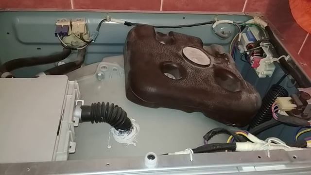 Проверка-диагностика амортизаторов и пружин в стиральной машине LG смотреть онлайн