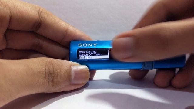 REVIEW WALKMAN NWZ-B183F 4GB! смотреть онлайн