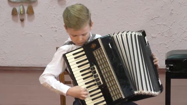 Кургашов Дмитрий, Е. Дербенко «Гармонист играет джаз» смотреть онлайн