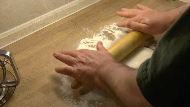 Kattama-Катлама, слоёные лепёшки с зелёным луком и другой зеленью (Катлама, каттама).  Очень вкусно