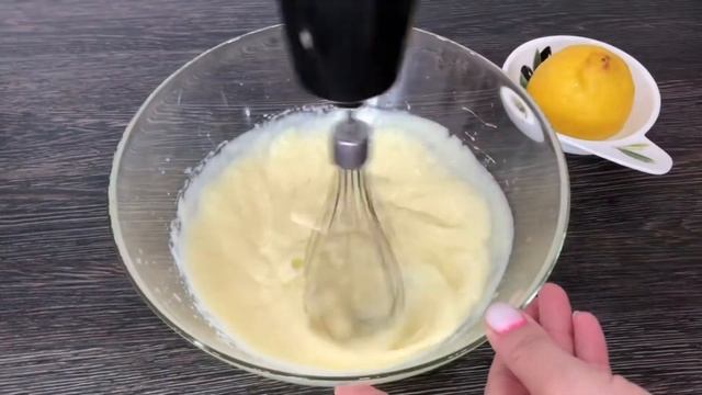 Самый сладкий пирог со сгущенкой! смотреть онлайн