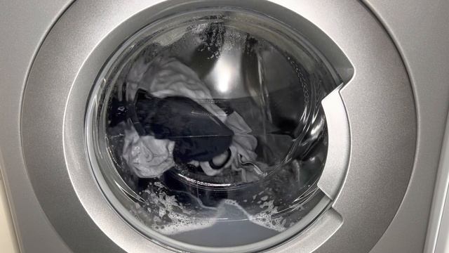 Indesit XWDE861450 - Push and Wash 45’ смотреть онлайн