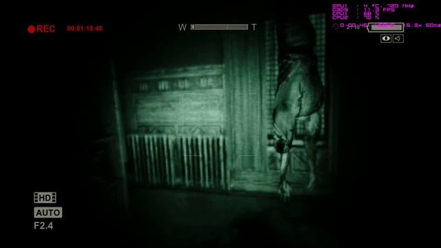 Outlast en A4 4000 con Radeon HD 7480d смотреть онлайн