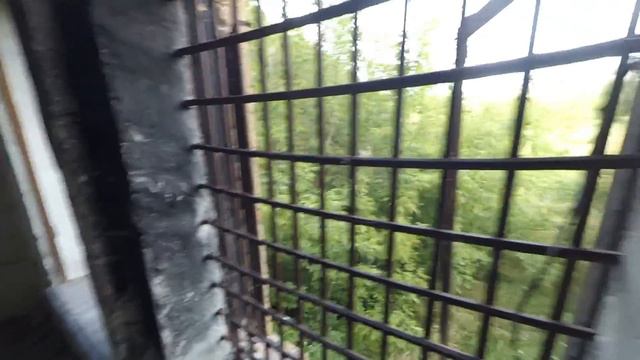 Заброшенные места Брестской крепости. Залез в казарму смотреть онлайн