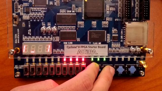Pong Game on Seven Segment Display Altera Board Cyclone II Verilog смотреть онлайн