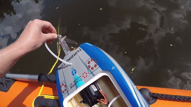 ВАЛИМ под 90 км/ч НА МЕТРОВОЙ ЛОДКЕ Amewi Genesis смотреть онлайн