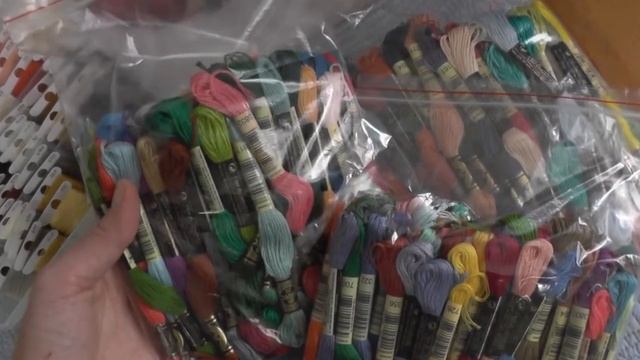 Влог со вкусом имбирных пряников. Вышивка и оформление Santa Plate от Stoney Creek, микро распаковк смотреть онлайн