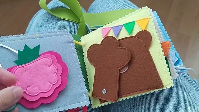 Развивающая книжка в коляску смотреть онлайн