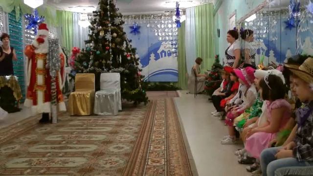 костюм Снежной Бабы смотреть онлайн