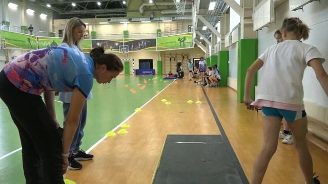 2023 10 22 Открытое пер во г Оби по лёгкой атлетике 04год 2012 и ст 22 49 смотреть онлайн