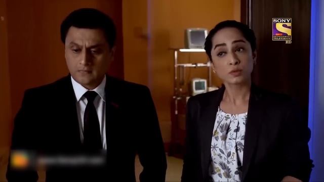 Real Heroes | सीआईडी | CID | Daya Tries To Defuse A Nuclear Blast смотреть онлайн