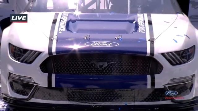 Watch The Full Unveiling Of The 2019 Ford Mustang