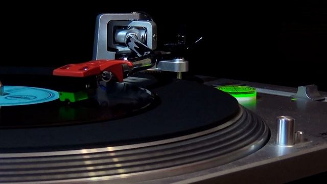 Грампластинка 78 об/мин. Iнтермеццо/Ритмiчний танець. 1959 смотреть онлайн