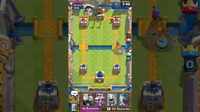 Играем в Clash Royale смотреть онлайн
