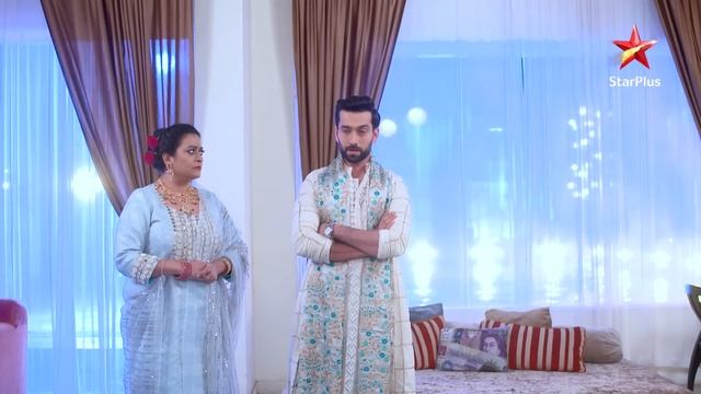 Ishqbaaz | Shivaay Is Jealous Of Anika Flirting With Rohit!