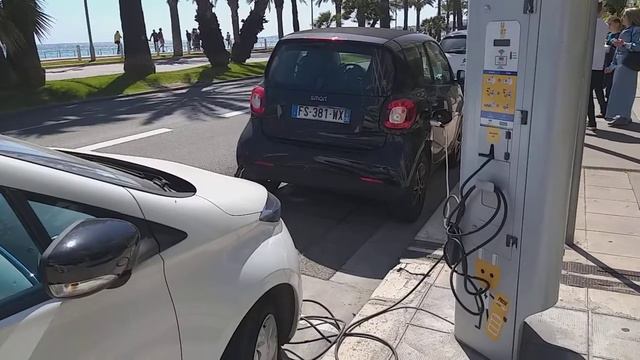 Nice, France смотреть онлайн