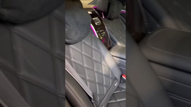 Mercedes Benz Mayback S 580 4 Matic Luxurious Car 2022 Model смотреть онлайн