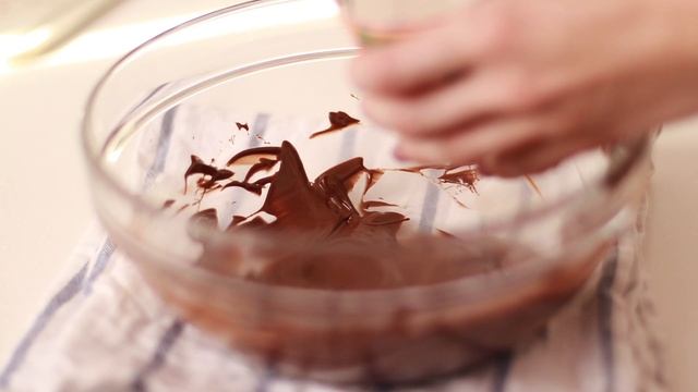 (НЕОБЫЧНЫЙ) ДЕСЕРТ "ЦВЕТОК В ГОРШКЕ"/ DESSERT "FLOWER IN THE CUP" | РЕЦЕПТЫ от YUMMY ADVENTURES смотреть онлайн