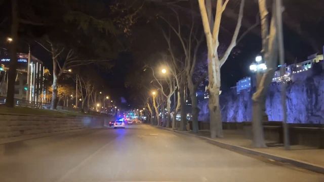 Тбилиси. Отрачала- Сабуртало. На площадь Героев по Набережной. смотреть онлайн