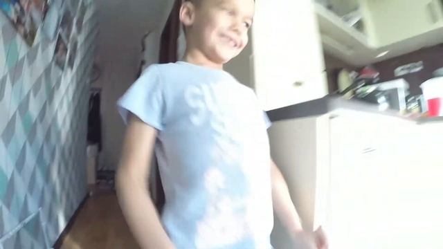 УСТРОИЛИ КВЕСТ ПИНЬЯТА ЧЕЛЛЕНДЖ ДЕНЬ РОЖДЕНИЯ МАТВЕЯ смотреть онлайн